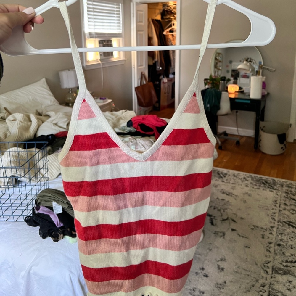 cute cropped tank top